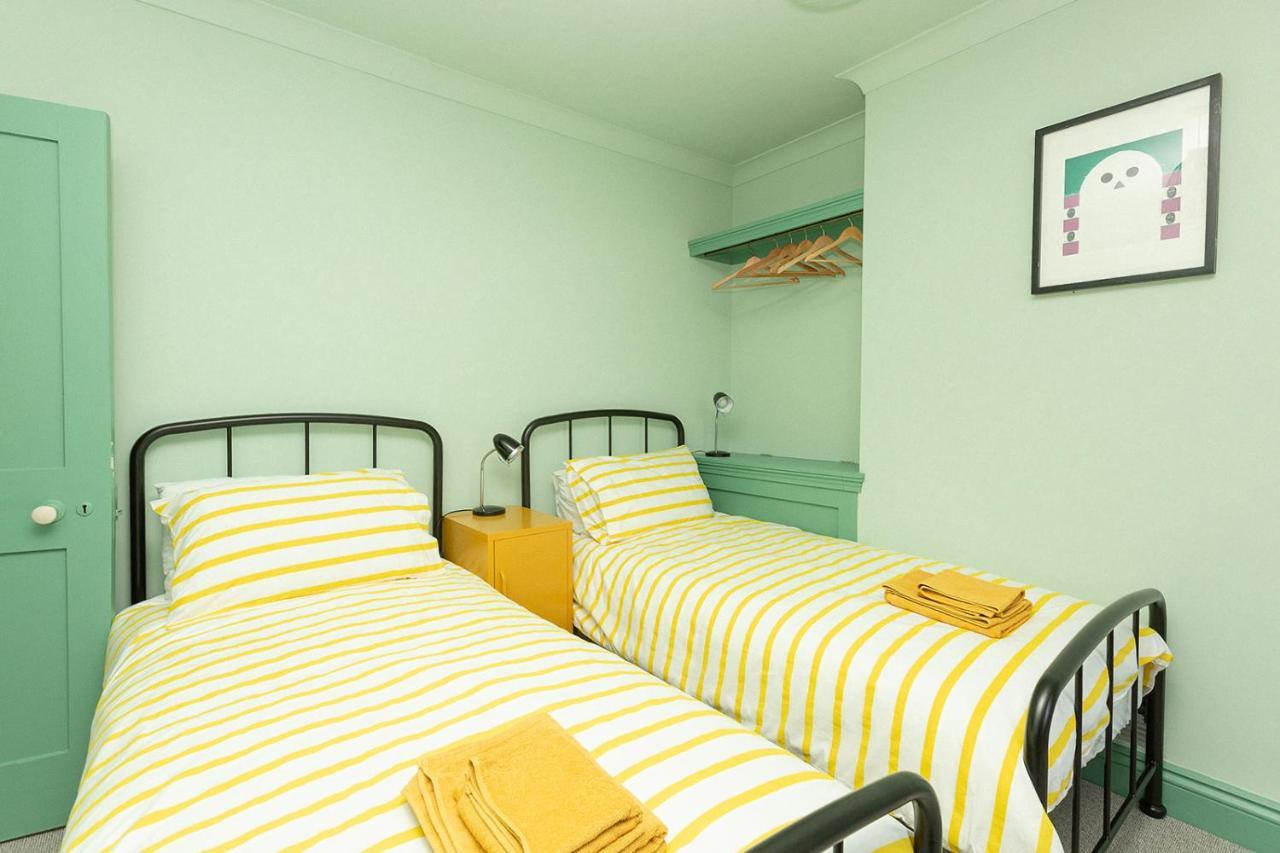 Ferienwohnung Funky Flat In Margate'S Westbrook Bay Exterior foto