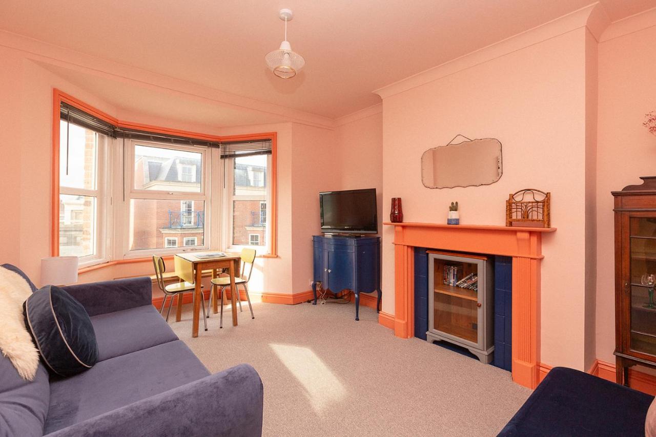 Ferienwohnung Funky Flat In Margate'S Westbrook Bay Exterior foto