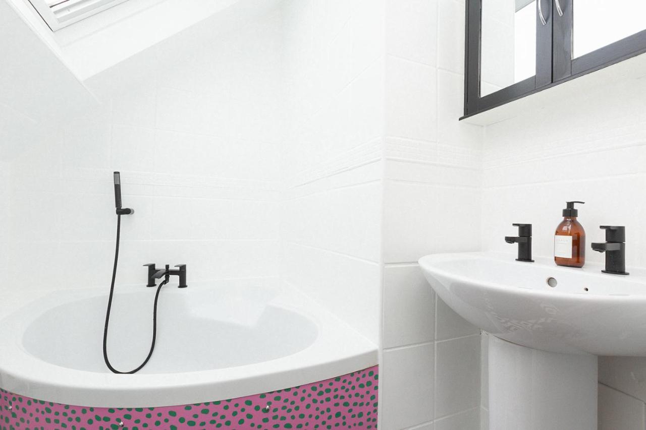 Ferienwohnung Funky Flat In Margate'S Westbrook Bay Exterior foto